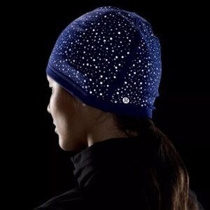 Lululemon Fleece reflective running beanie